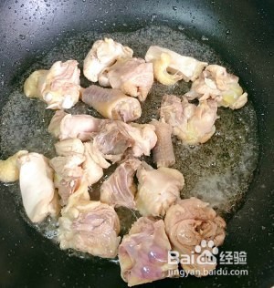 家庭版红枣花菇蒸鸡