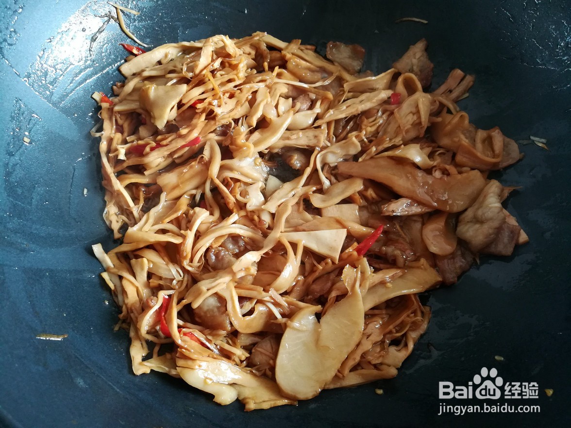 如何制作五花肉炒笋片