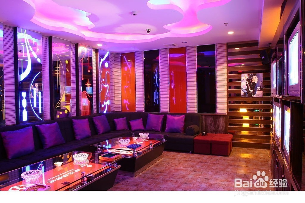 正边木——KTV壁纸施工工艺