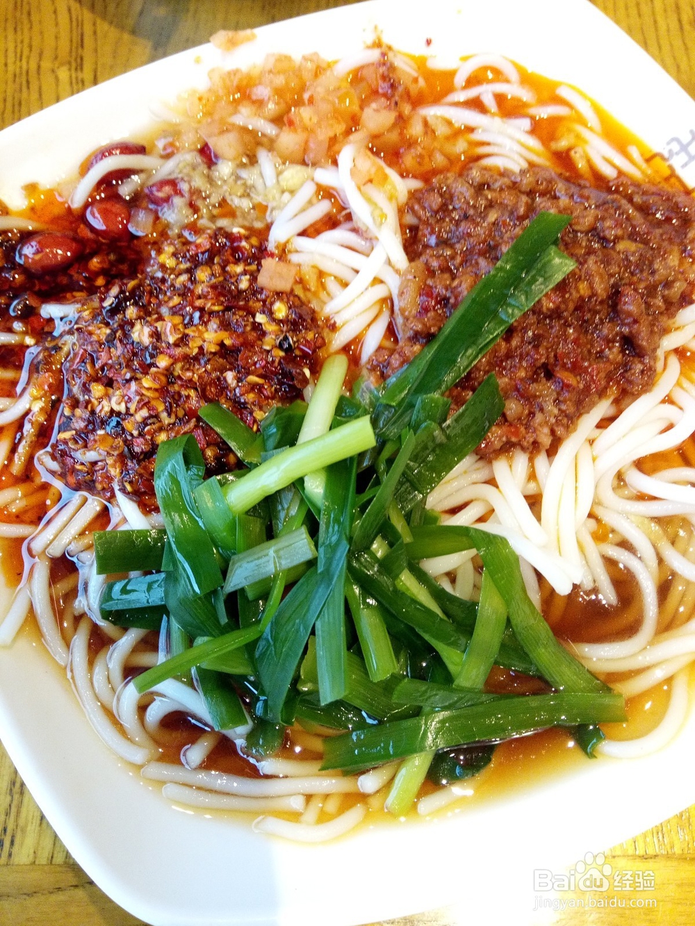 云南最美玉溪抚仙湖之樱花谷湿地公园情侣约会旅