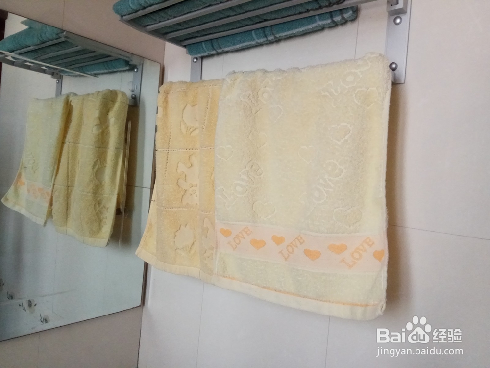 房间怎么放毛巾