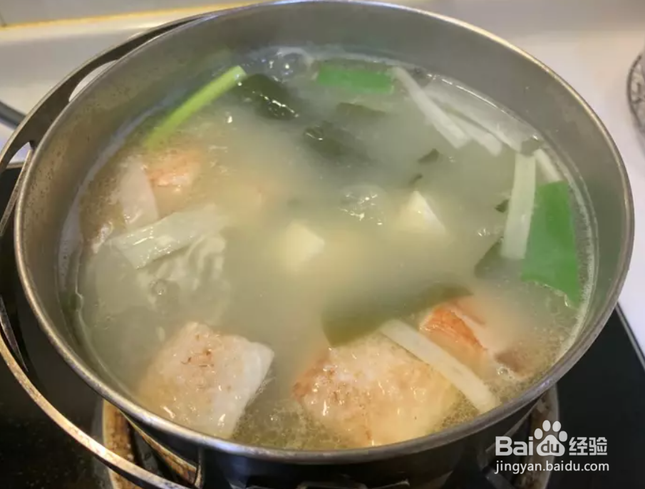 山葵鲑鱼味噌汤