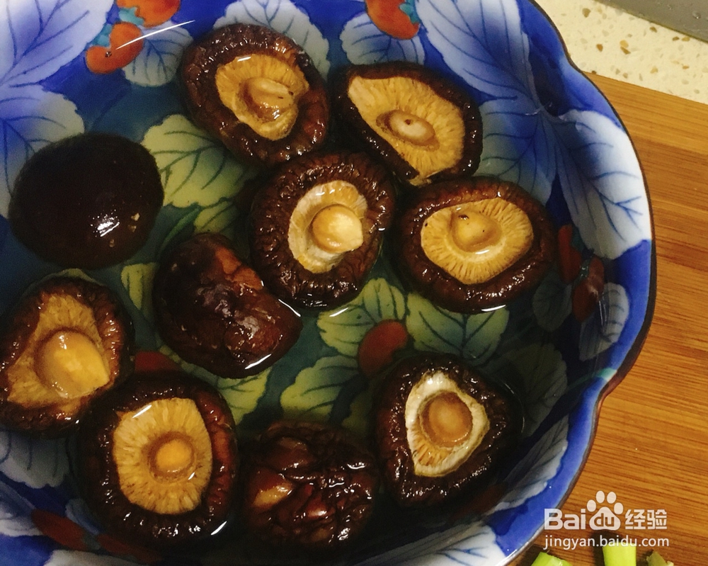 丧失自制力的鲜肉包子香菇猪肉包