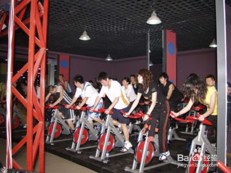 摆脱肉肉，保持线条美