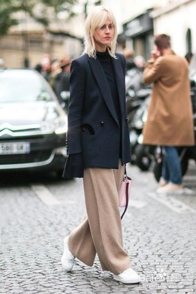 高腰宽裤热潮来袭！3分钟学会运用三种单品混搭出欧美率性风范