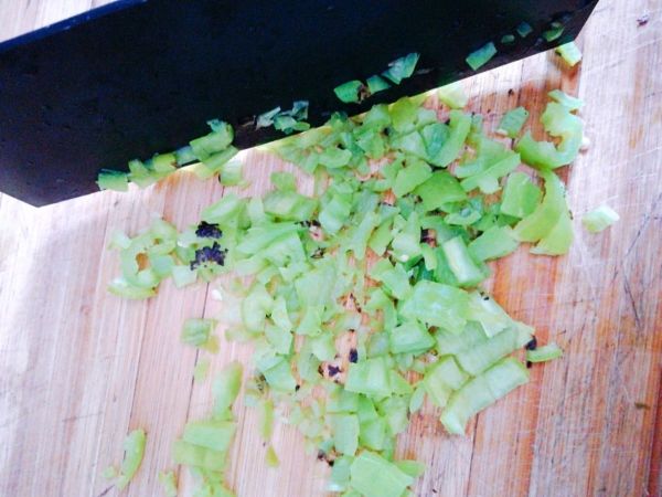 烧椒凉拌空心菜