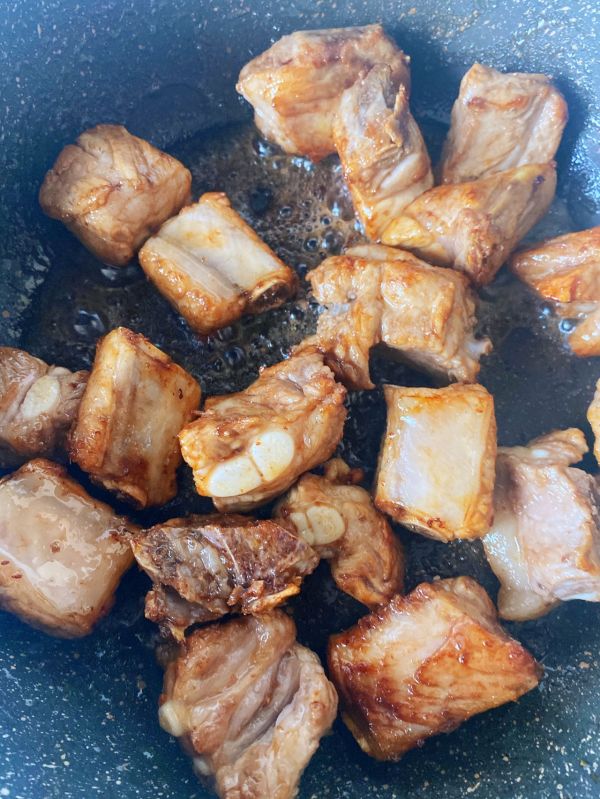 土豆排骨炖豆角