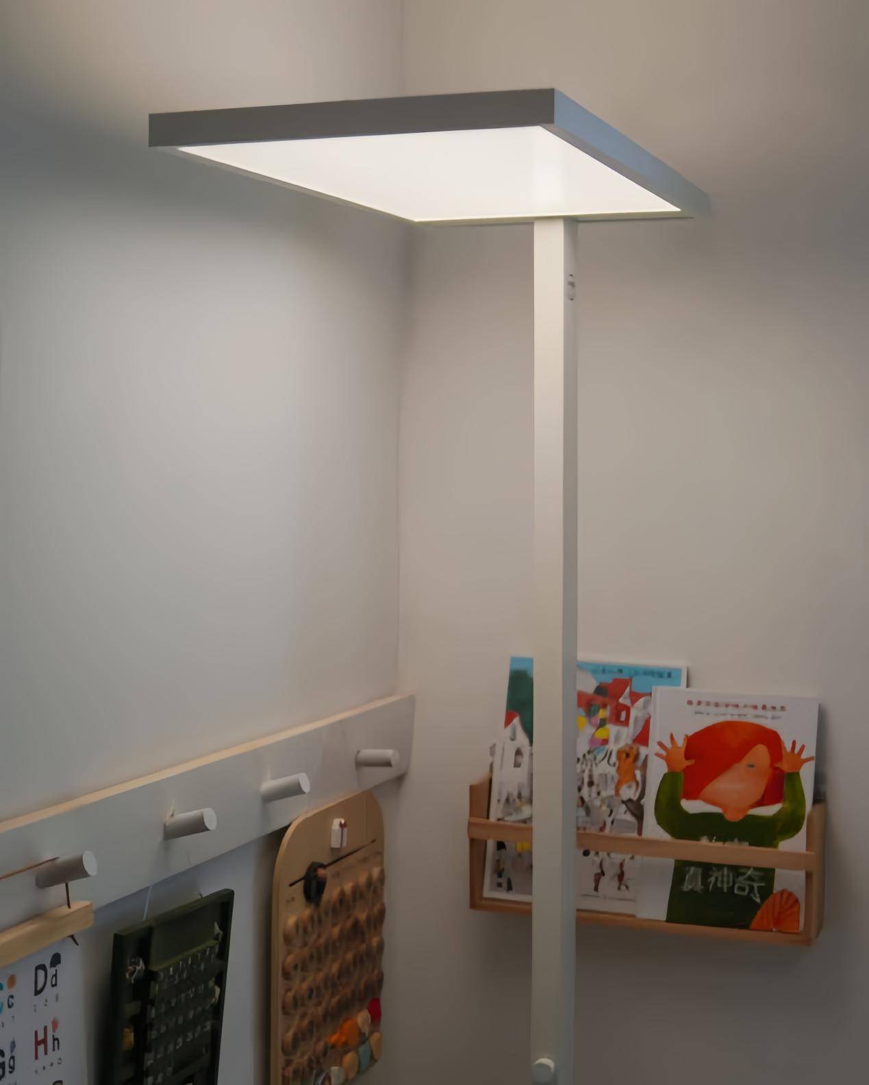 什么牌子的落地灯对孩子视力好?专业护眼落地灯分享,超高性价比