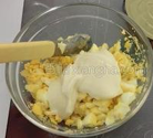 12个月宝宝补钙辅食----番薯虾仁炒牛油果