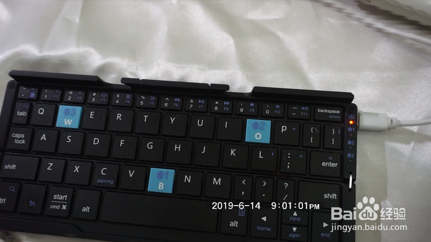 BOW的蓝牙键盘连接方式?