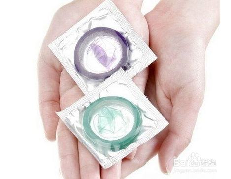 安全旅游过春节之避孕套巧救生