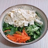 凉拌豆皮的做法