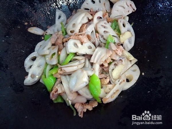 干锅藕片的做法