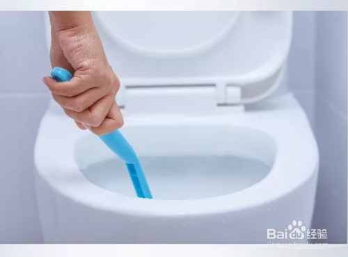 智能马桶自动感应冲水出现故障怎么办？