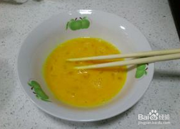 香椿炒鸡蛋的做法