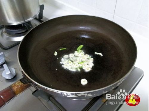 怎么做青蒜胡萝卜炒鸭血