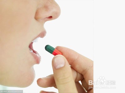 给宝宝喂奶需注意以下几个时间段。