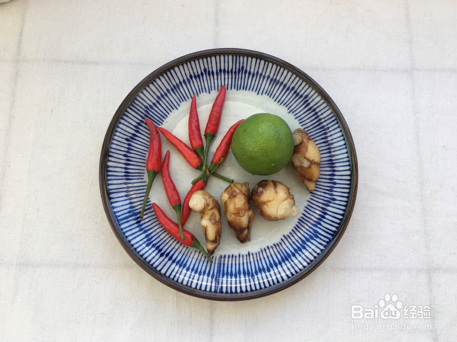 如何制作一份椰子鸡火锅？