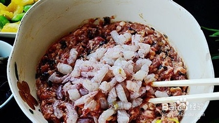 家常菜谱：三鲜饺子