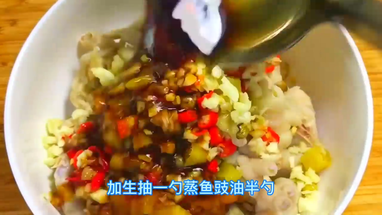 怎样做蒜香凤爪？