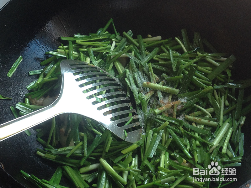 虾仁鸡蛋炒韭菜的做法