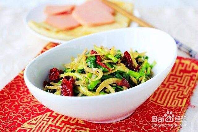 韭菜炒银鱼的做法