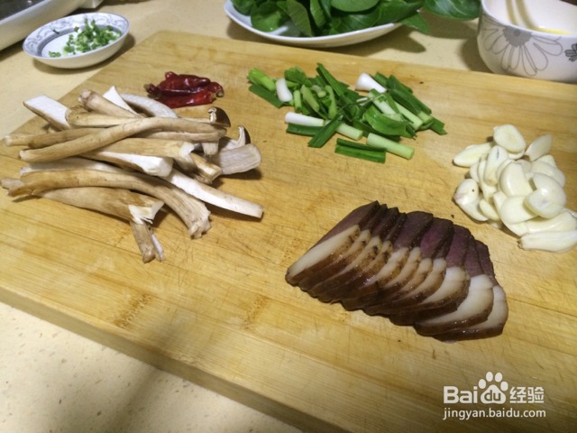 心心念念的干煸茶树菇