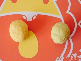 鲜虾水煎饺怎么做？