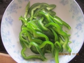 教你做最简单的辣椒炒肉，包你一学就会