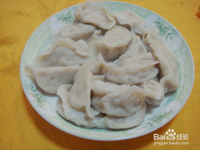 经典的白菜猪肉海米饺子