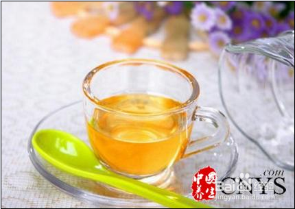 七个时间喝蜂蜜水最养生 早晨喝蜂蜜水清肠排毒