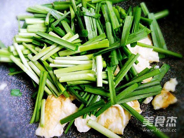 韭菜炒鸡蛋的做法