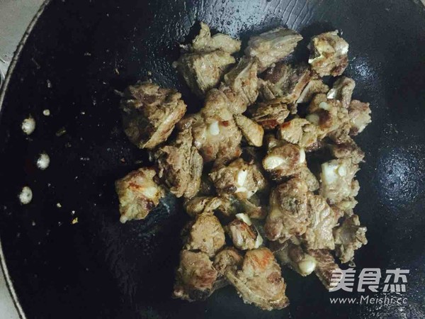 山楂排骨的做法