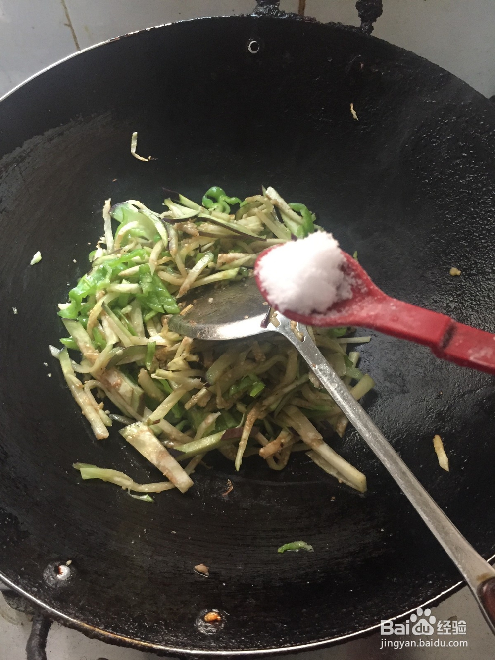 怎样做茄子青椒丝好吃