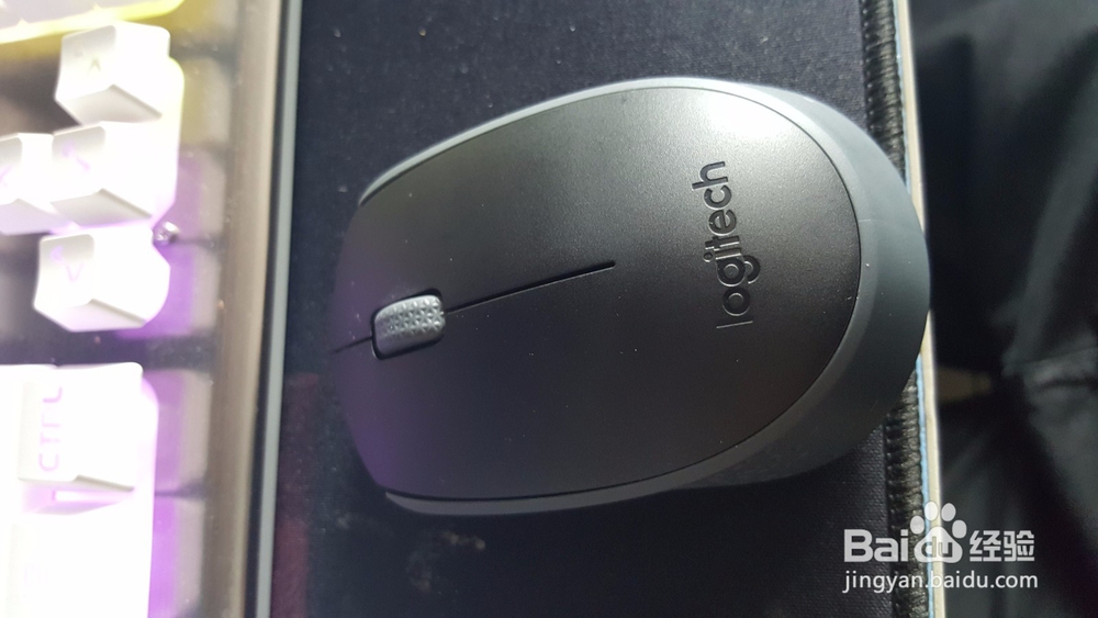 罗技M171无线鼠标使用方法