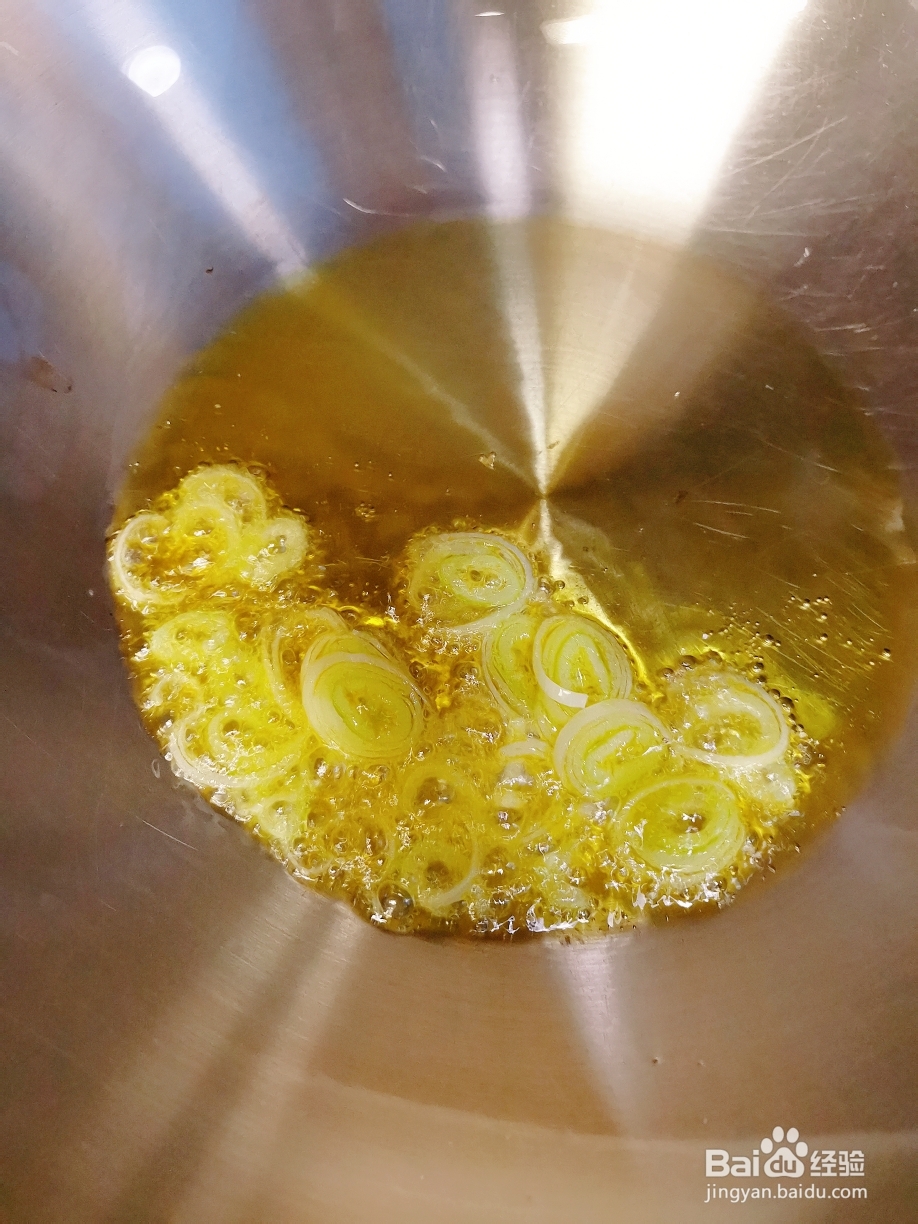 详细教你做蘑菇豆腐汤