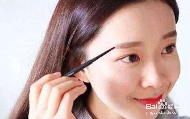怎样才可以画出一个精致的妆容超详细的化妆步骤