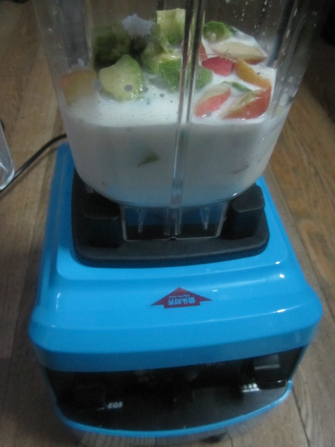牛油果苹果奶昔