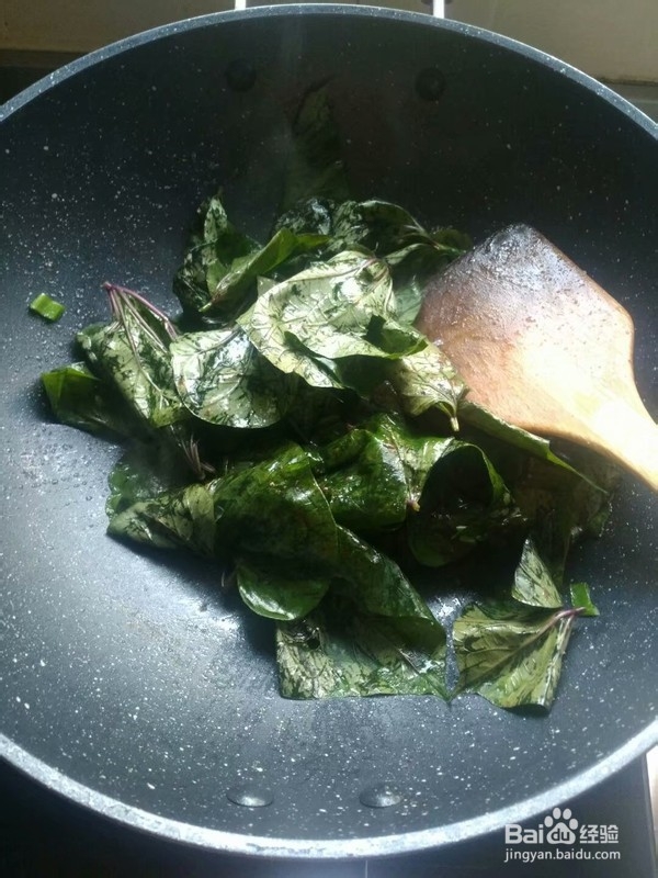 地瓜叶虾酱炒鸡蛋的制作方法