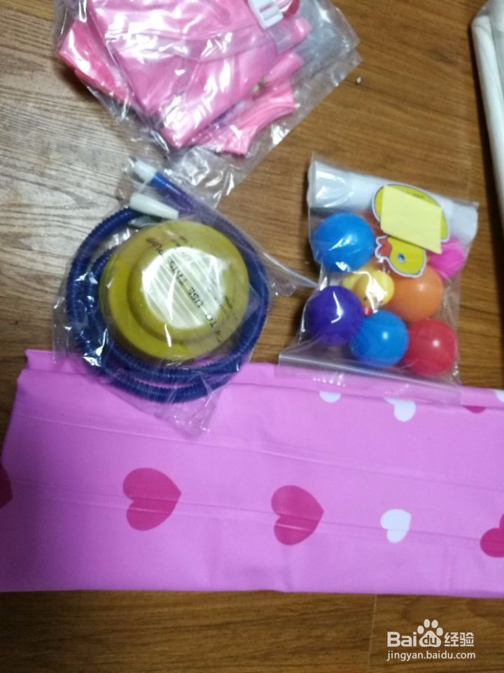 如何安装婴儿游泳池