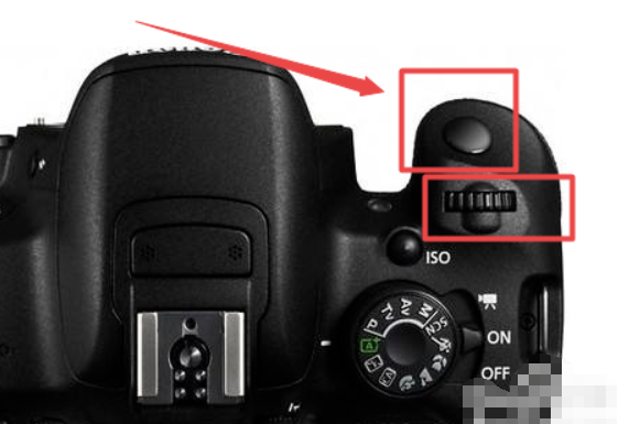 拍雨丝相机怎么设置