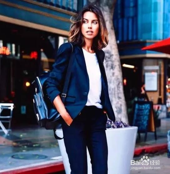 外套的套路之深秋季节怎么用外套凸显时尚气质!