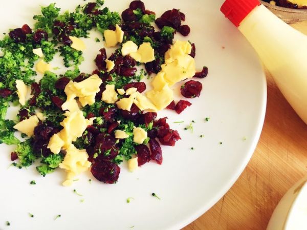 西兰花山药沙拉球