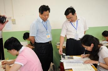 裸考族如何在公务员行测中取得理想成绩?