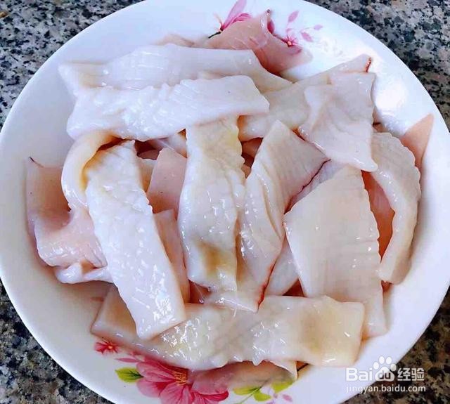 韭菜胡萝卜炒鱿鱼怎么做好吃