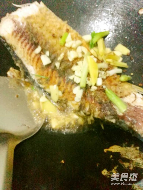 草鱼豆腐汤的做法