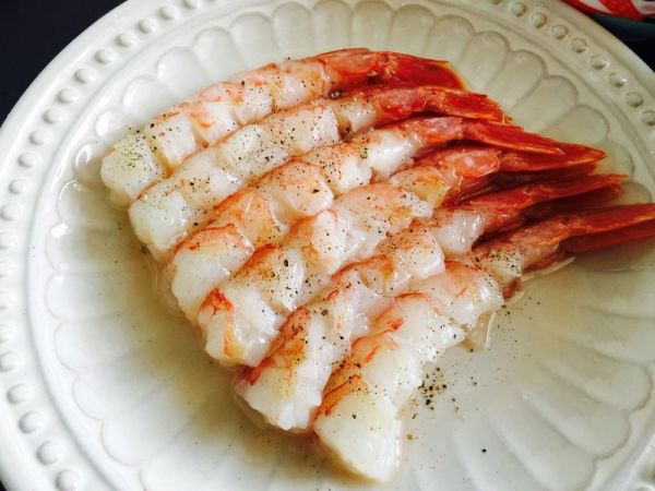 日式炸虾和黄金炸虾