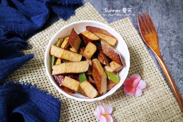 青椒番茄炒蛋干