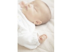 如何帮孩子减轻消化不良的症状？