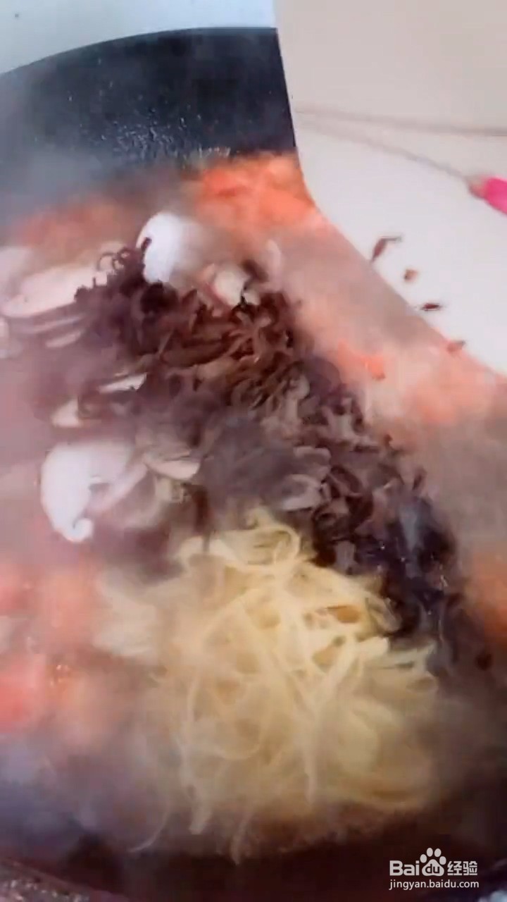 如何自制美味好喝的家常酸辣汤